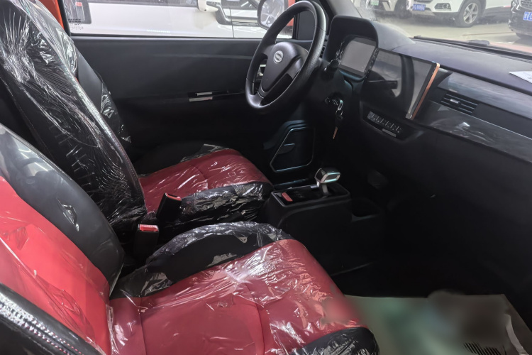 恒润汽车 恒润HRS1 2022款 经典型局部细节9008