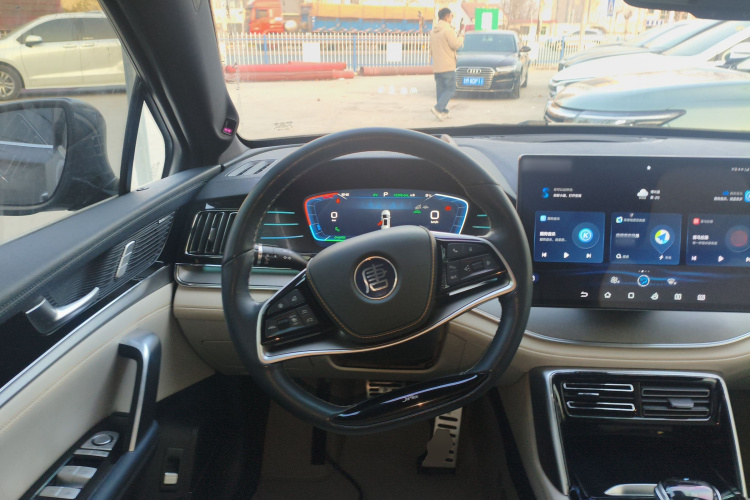 比亚迪 唐新能源 2022款 DM-p 215KM 四驱旗舰型局部细节13