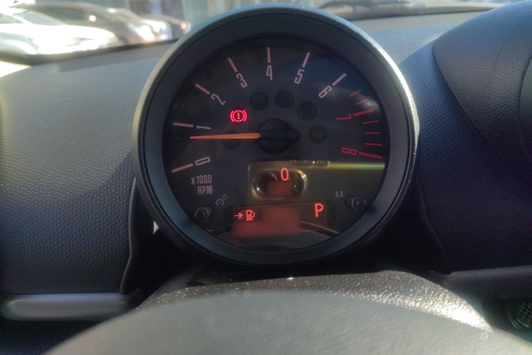 MINI Countryman 2013款 1.6T COOPER ALL4 Fun局部细节14