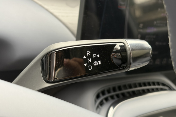 小鹏G7 2025款 702 超长续航 Max局部细节18