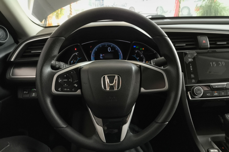 本田 思域 2016款 220TURBO CVT豪华版局部细节13