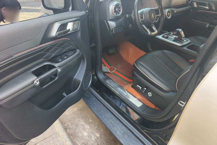 坦克300 2021款 越野版 2.0T 征服者中控内饰20