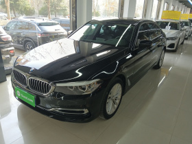 宝马5系 2019款 525Li 豪华套装