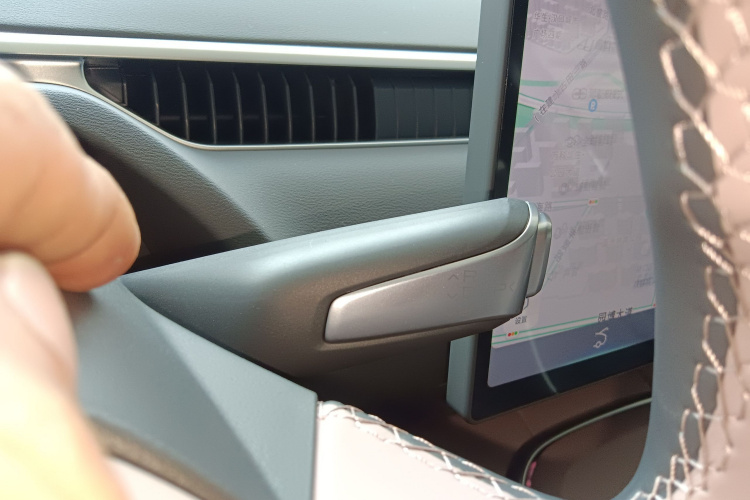 小鹏MONA M03 2025款 600 超长续航 Max局部细节18