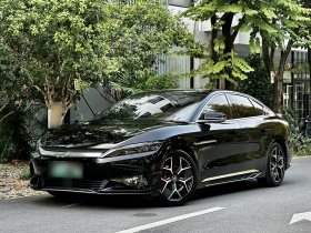 比亚迪 汉 2022款 EV 创世版 715KM前驱旗舰型