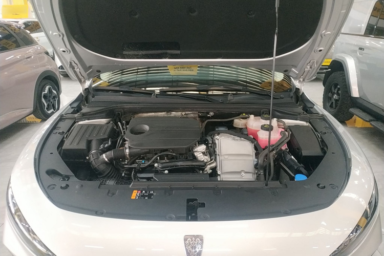 荣威D7 2025款 DMH 125km 世界冠军卓越版局部细节24