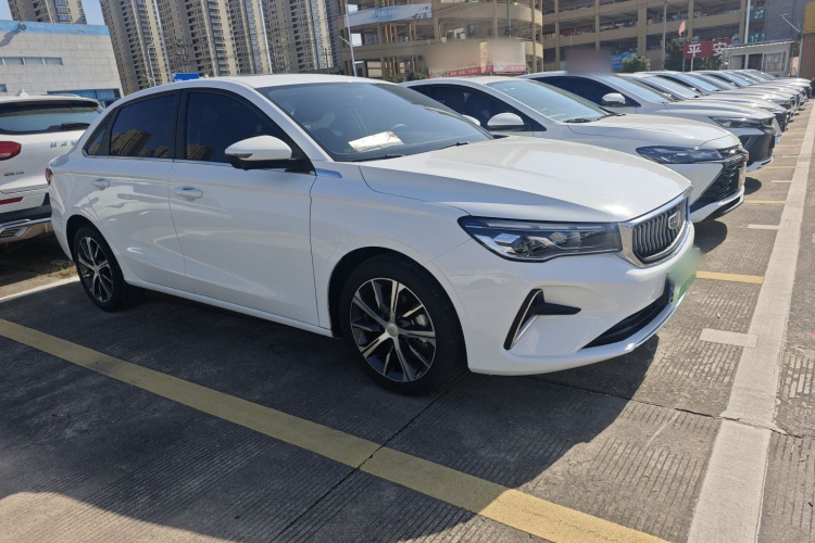 吉利汽车 帝豪 2022款 第4代 1.5L CVT尊贵型车身外观6002