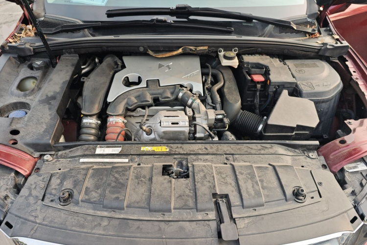 DS 4S 2016款 1.6T 自动智享版THP160局部细节24