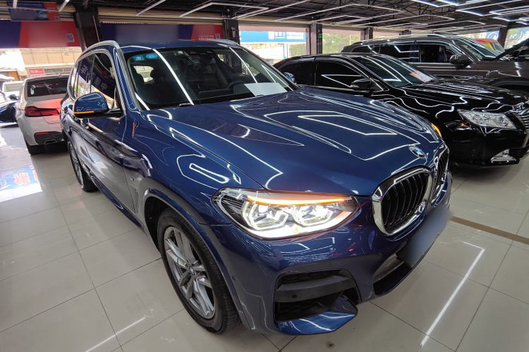 宝马X3 2020款  xDrive28i M运动套装车身外观3