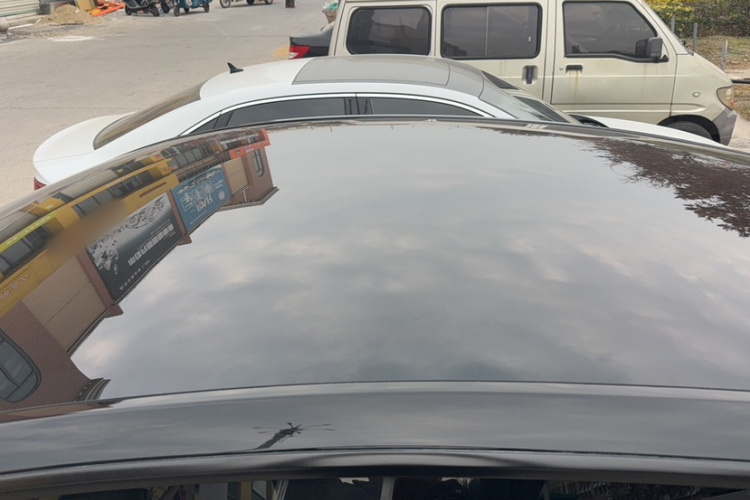 特斯拉 Model Y 2022款 改款 后轮驱动版局部细节57