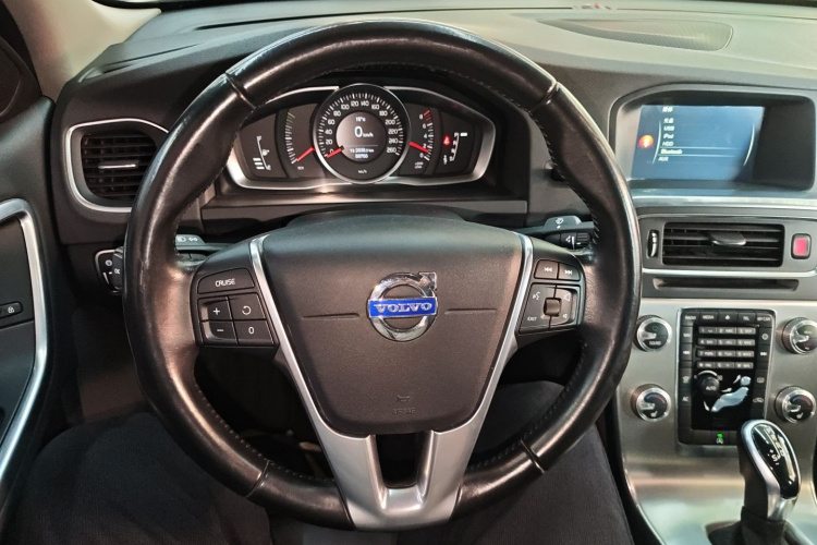 沃尔沃S60 2015款 S60L 2.0T 智远版局部细节13