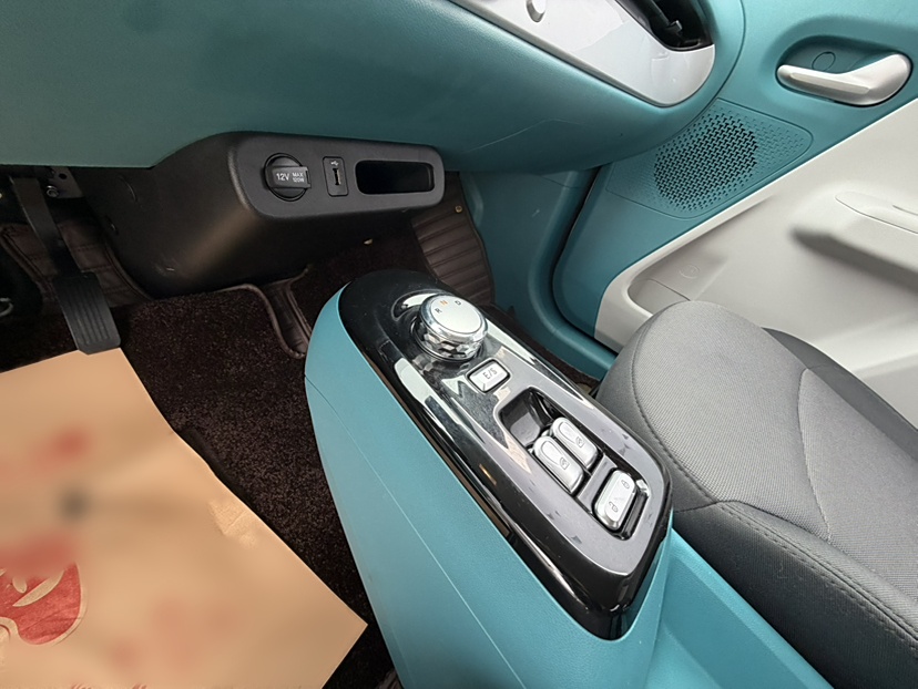 长安启源 长安Lumin 2022款 210km 香甜款