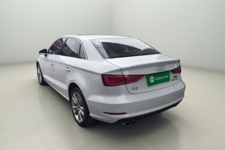 奥迪A3 2016款 Limousine 35 TFSI 风尚型车身外观5
