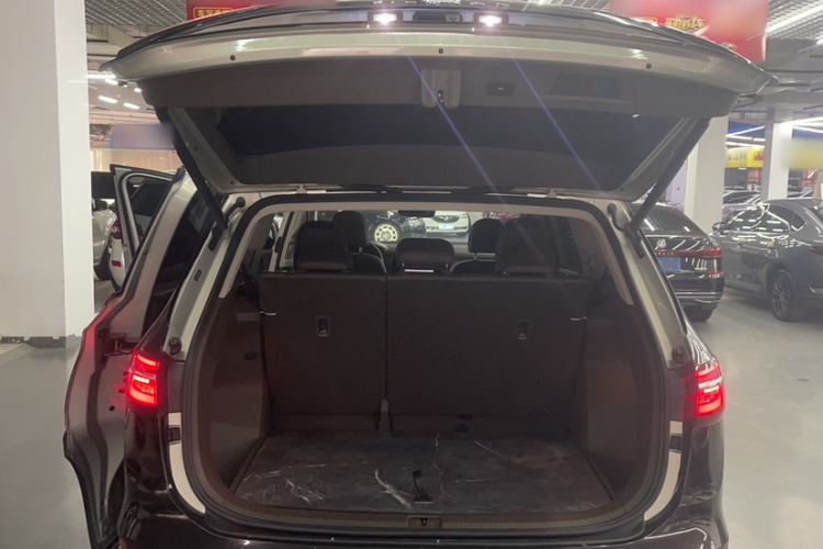 大众 威然 2022款 330TSI 商务版局部细节23