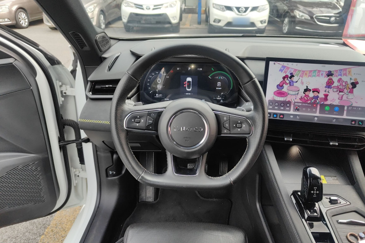 领克03 2023款 2.0TD DCT劲Pro中控内饰13