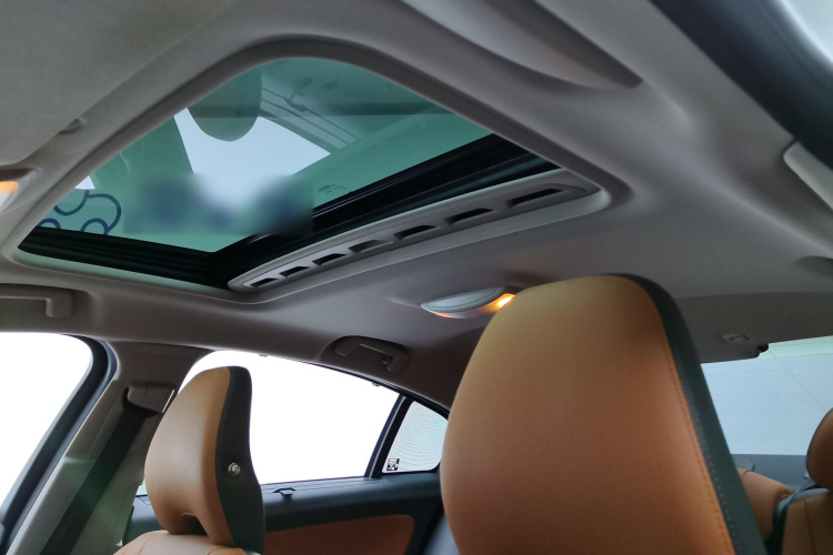 沃尔沃S60 2019款 S60L 改款 T5 智驭菁英版中控内饰22