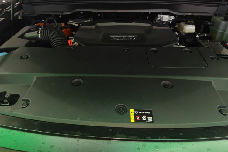 坦克400新能源 2026款 Hi4-Z 智享版机舱底盘24