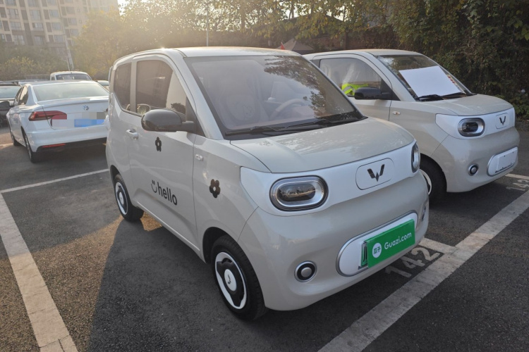 五菱汽车 宏光MINIEV 2024款 第三代 215km 进阶版车身外观3