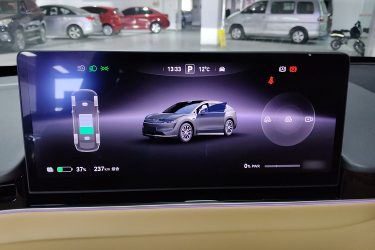 鸿蒙智行 智界R7 2024款 纯电 802km Max局部细节14