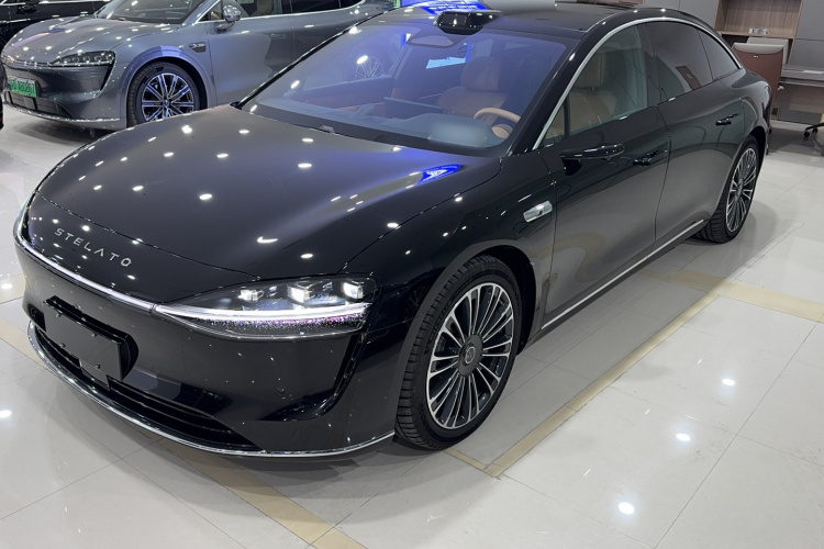 鸿蒙智行 享界S9 2024款 纯电 Ultra 四驱旗舰版车身外观6008