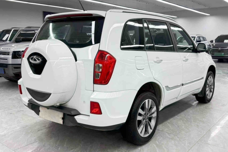 奇瑞 瑞虎3 2016款 1.6L CVT智尚版车身外观6004