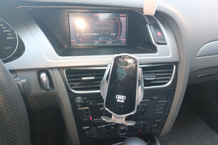 奥迪A4L 2011款 1.8 TFSI 舒适型局部细节16