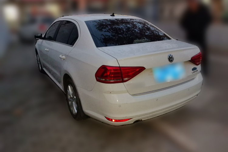 大众 朗逸 2017款 1.6L 自动舒适版车身外观5