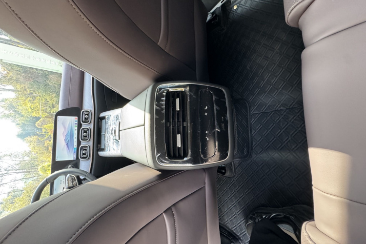 奇瑞 瑞虎9 C-DM 2025款 1.5T 106KM悦享版 7座 磷酸铁锂中控内饰7003