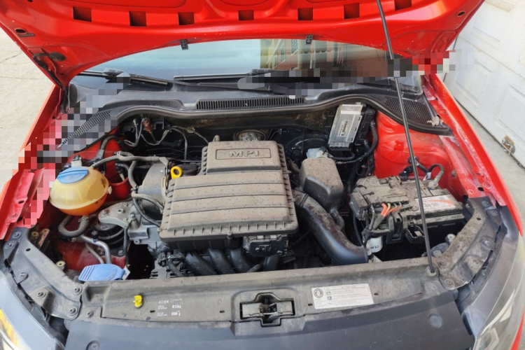 大众 Polo 2014款 1.4L 手动风尚版局部细节24