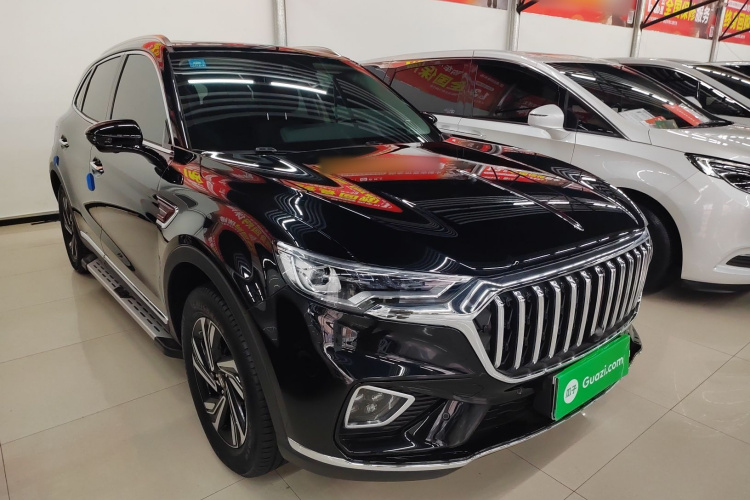 红旗HS5 2022款 改款 2.0T 智联旗享版车身外观3