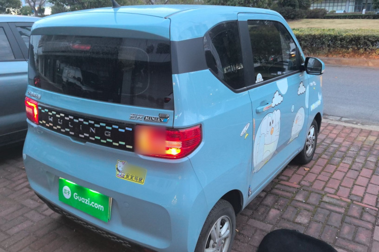 五菱汽车 宏光MINIEV 2020款 自在款 磷酸铁锂车身外观7