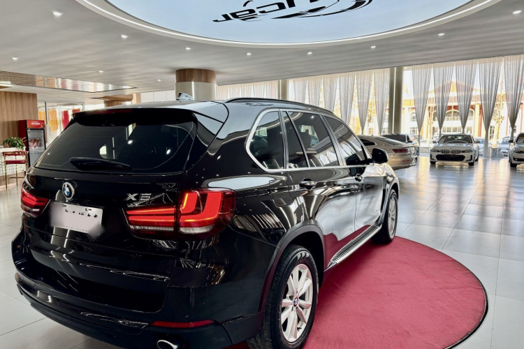 宝马X5(进口) 2014款 xDrive35i 典雅型车身外观6006