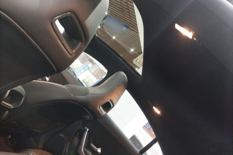 奔驰CLA 2021款 CLA 200中控内饰22