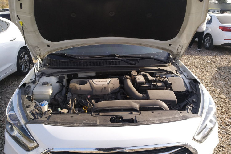 现代 名图 2017款 1.6T 自动智能型GLS 国V机舱底盘24