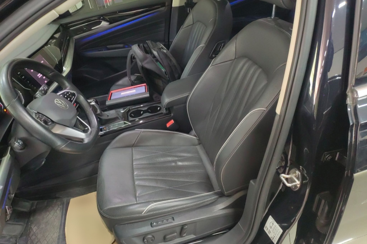 大众 帕萨特 2023款 380TSI 豪华版局部细节19