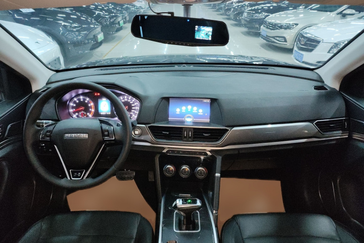 哈弗H6 2019款 运动版 1.5T 自动两驱精英型 国VI中控内饰7002
