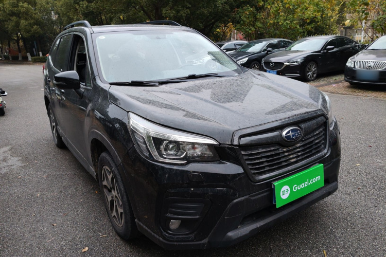 斯巴鲁 森林人 2019款 2.0i 豪华版EyeSight车身外观3