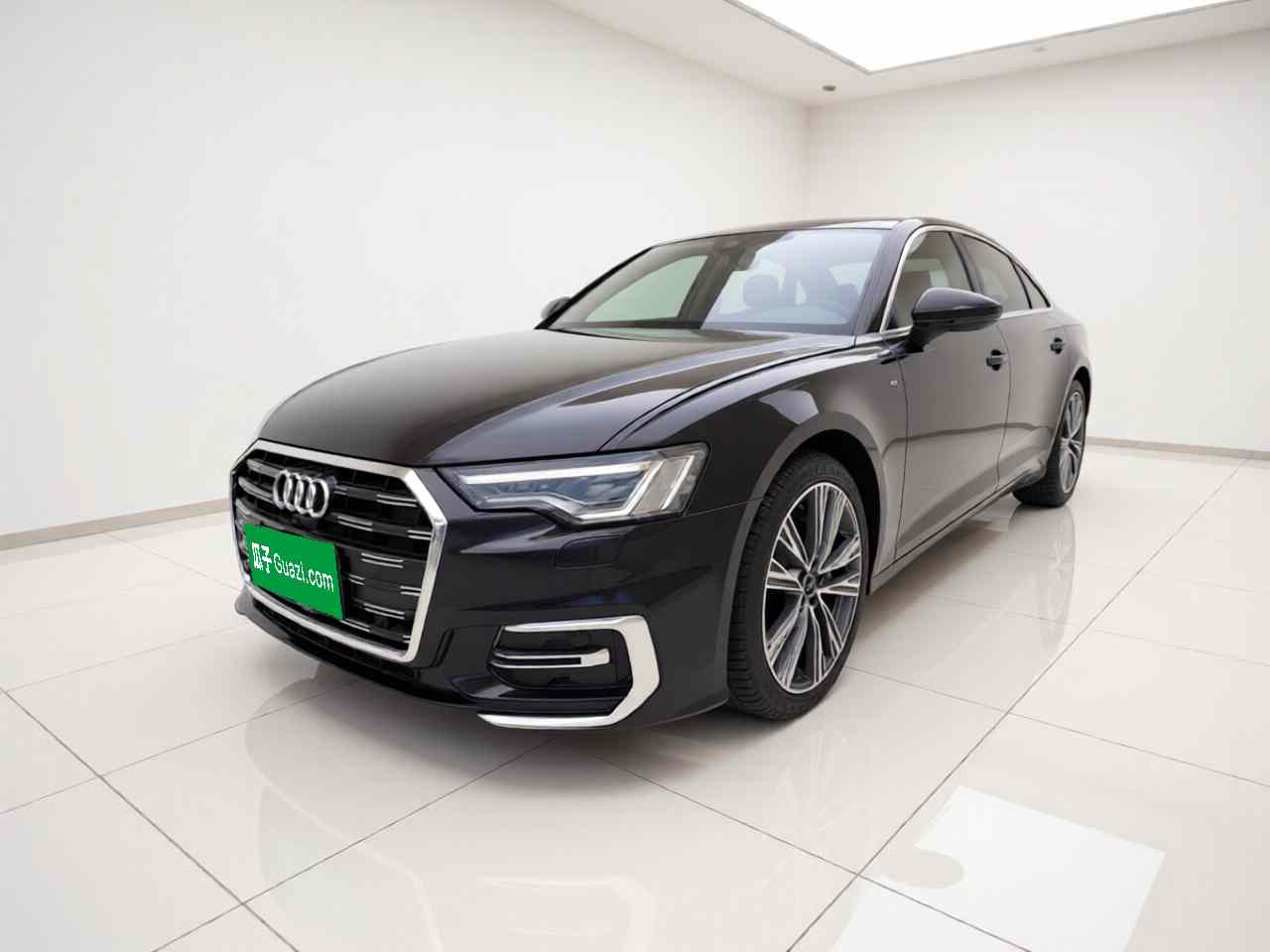 奥迪A6L 2025款 改款 45 TFSI quattro 臻选动感型(2)