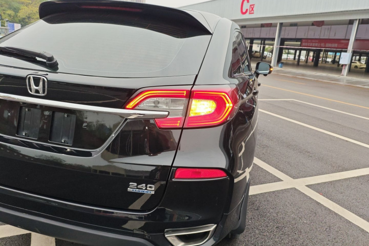 本田 冠道 2017款 240TURBO 两驱豪华版车身外观6006