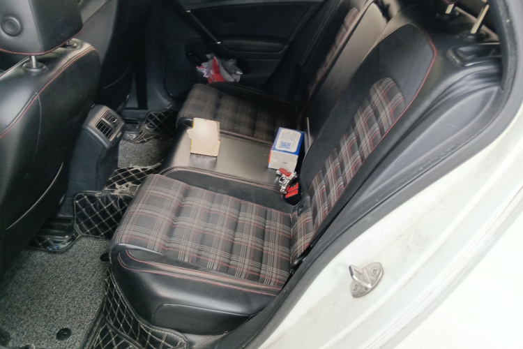 大众 高尔夫GTI 2018款 2.0TSI GTI中控内饰21