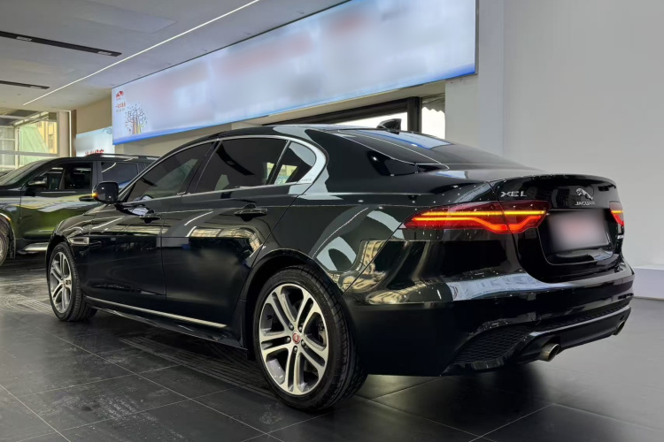 捷豹XEL 2022款 2.0T 250PS R-DYNAMIC S进取运动版车身外观6006