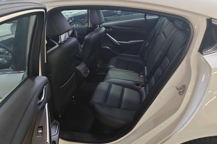 马自达 阿特兹 2017款 2.5L 蓝天运动版中控内饰7004