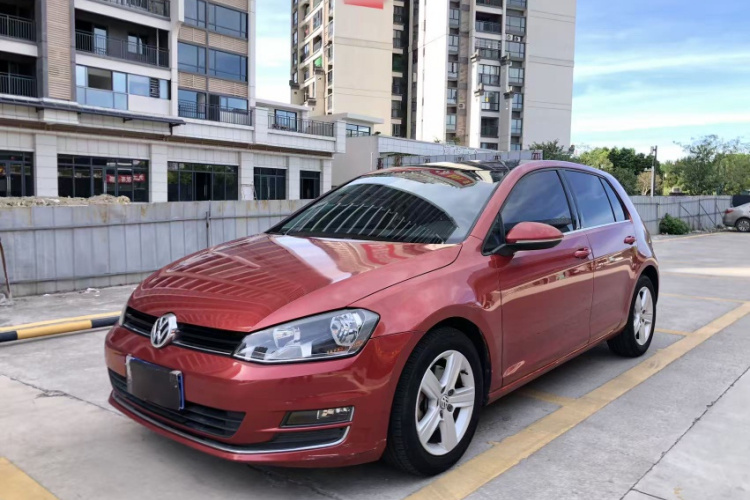 大众 高尔夫 2015款 1.6L 自动舒适型车身外观1