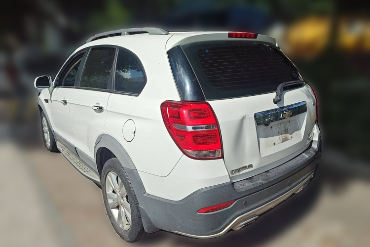 雪佛兰 科帕奇 2015款 2.4L 四驱旗舰版 7座车身外观5