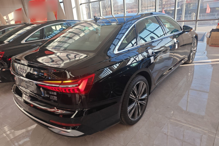 奥迪A6L 2026款 45 TFSI quattro 臻选动感型车身外观7
