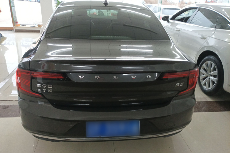 沃尔沃S90 2021款 B5 智逸豪华版车身外观6004