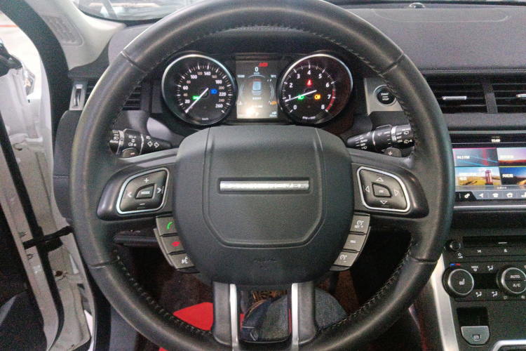 路虎 揽胜极光 2018款 240PS SE 智耀版局部细节13