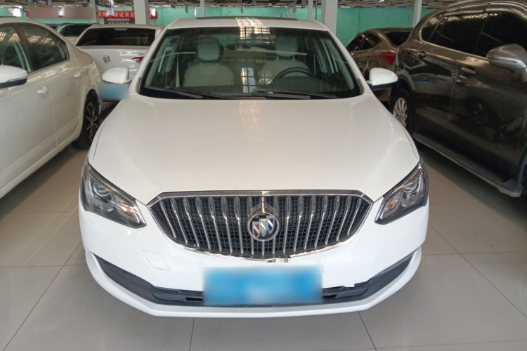 别克 英朗 2016款 15N 手动精英型车身外观2