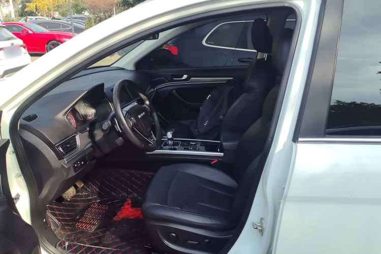 哈弗H6 2018款 运动版 1.5T 自动两驱精英型 国V中控内饰19