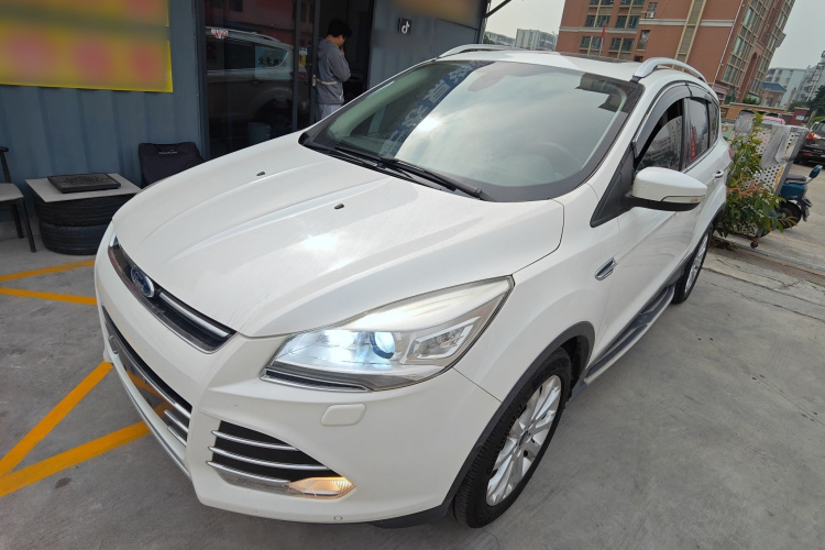 福特 翼虎 2015款 2.0L GTDi 四驱运动型车身外观1